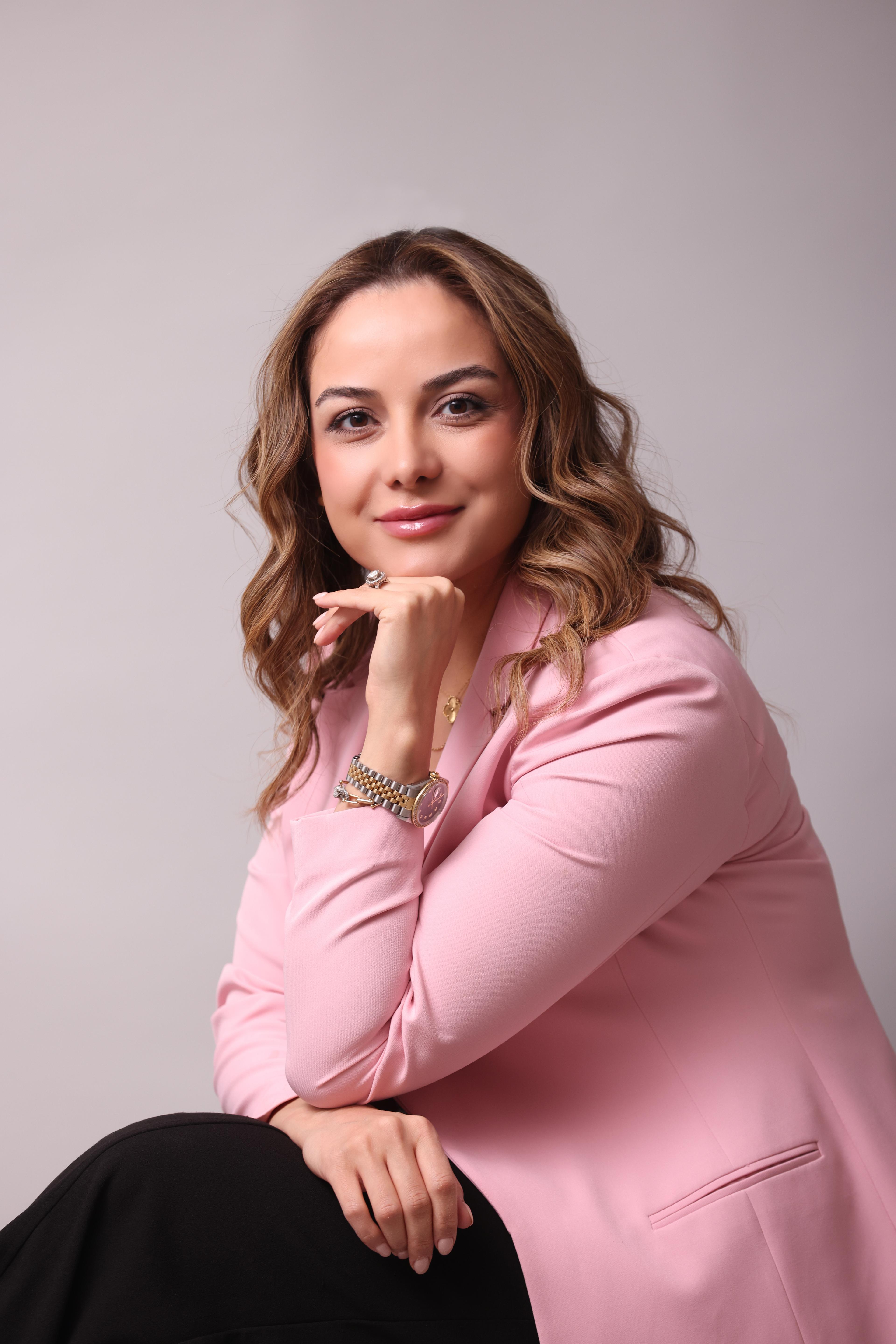 Dr. Nasim Doroudgar - Lux Dentistry